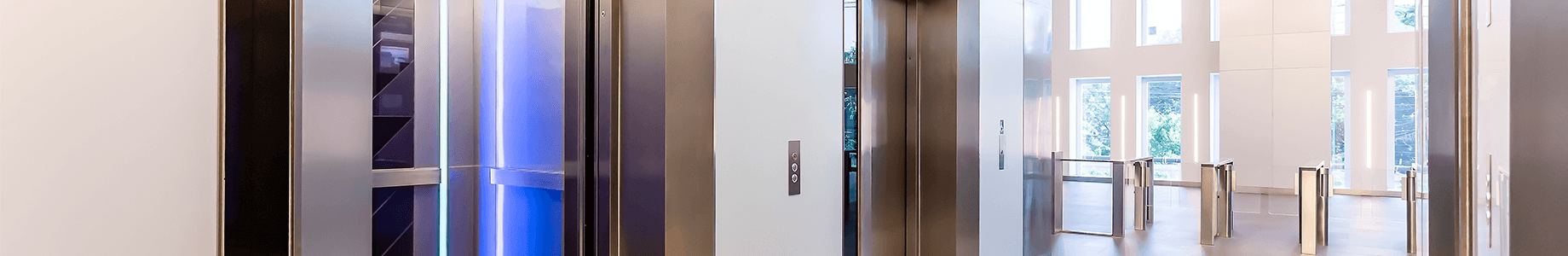 Modernização estética de elevadores atualiza equipamento e valoriza edifícios